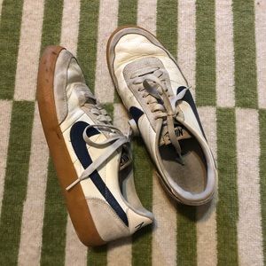 Nike Killshot 2 White Sneakers size 8